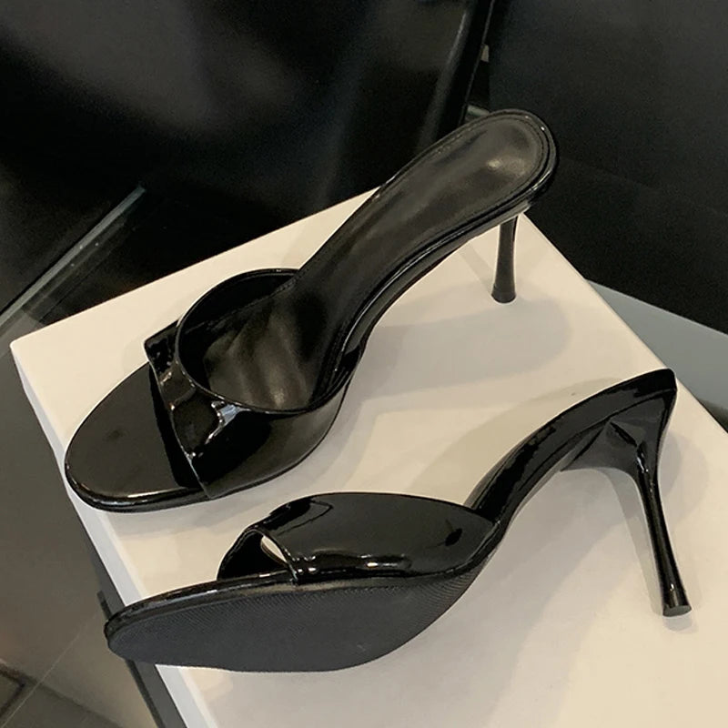 Patent Leather V25 - ....